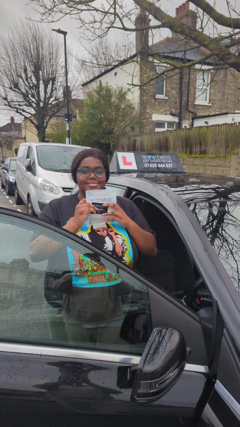 Expert Driving Lessons in Erith DA8