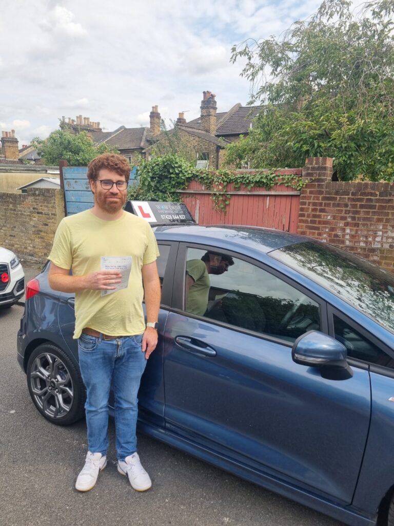 Driving test pass - Expert Driving Lessons in Waltham Abbey